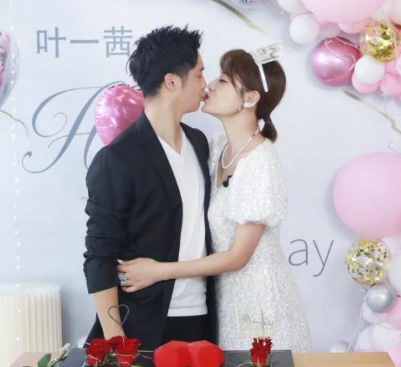 富二代王政源自述:104万钢琴买不来真爱,网红女友只亲嘴?